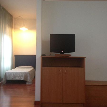 Residence Pola Милано Екстериор снимка