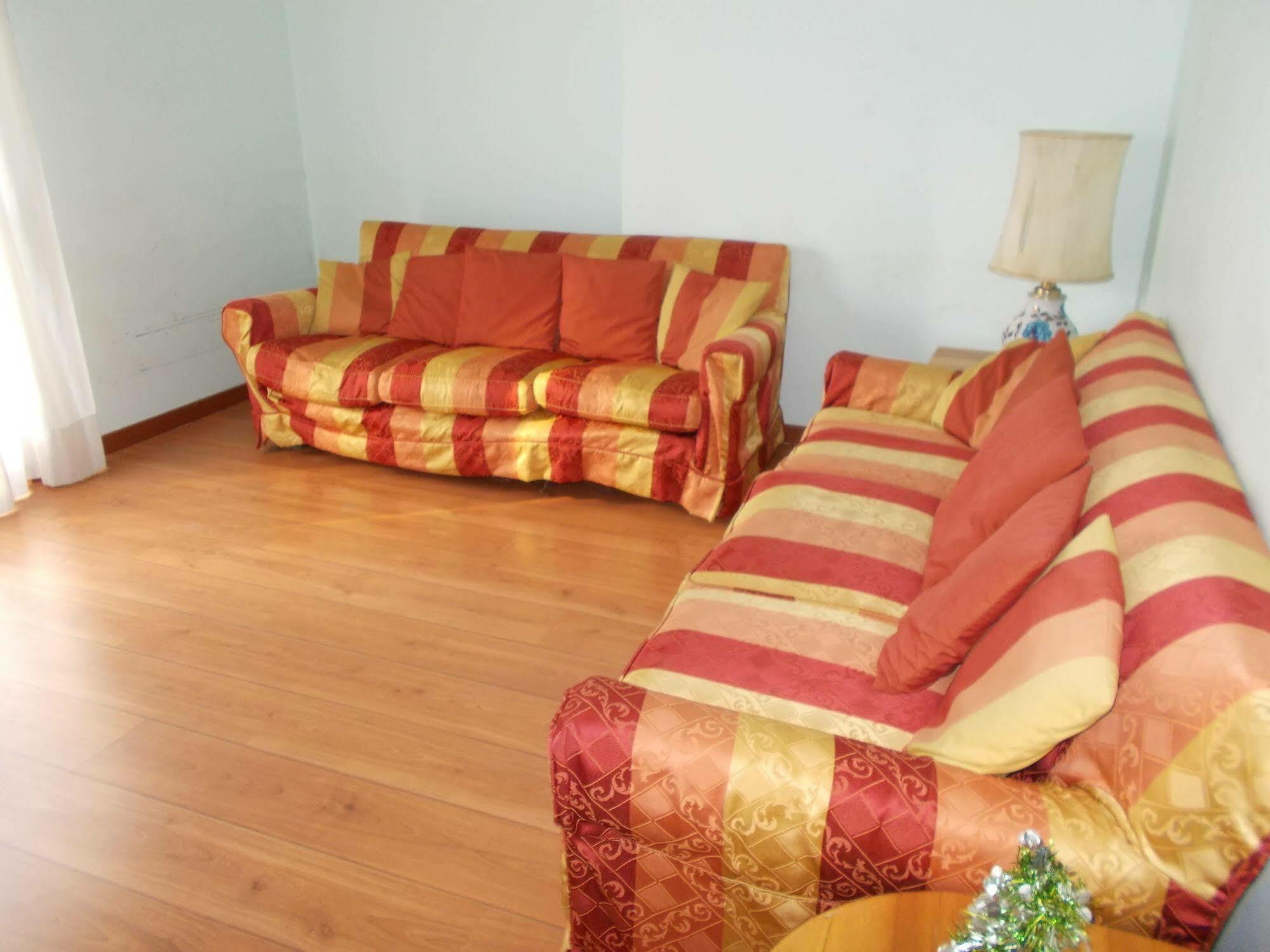 Residence Pola Милано Екстериор снимка